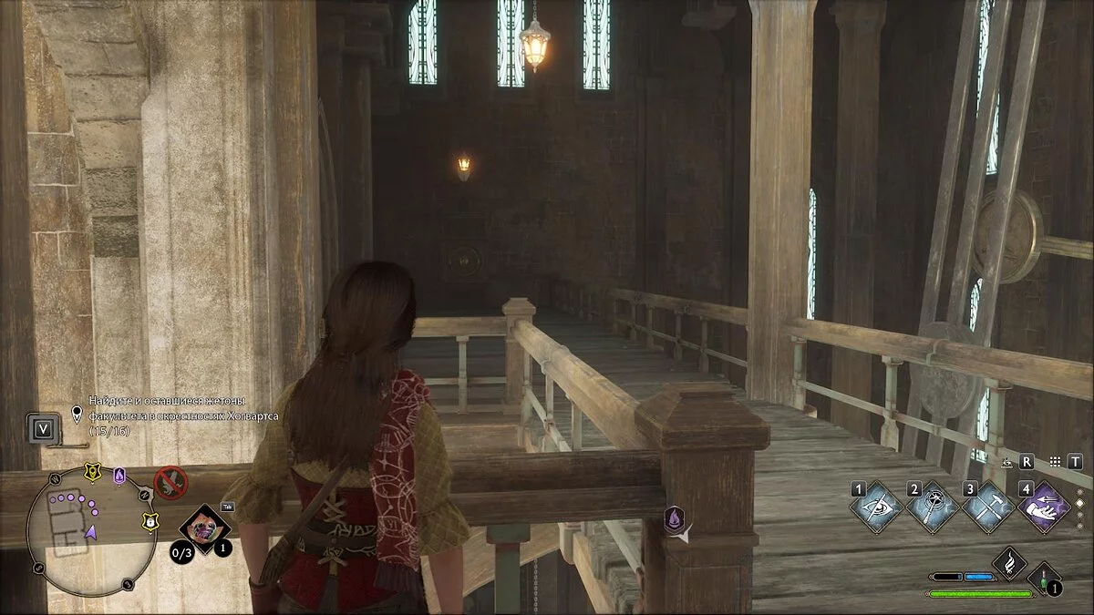 Запертая дверь во дворе Часовой башни