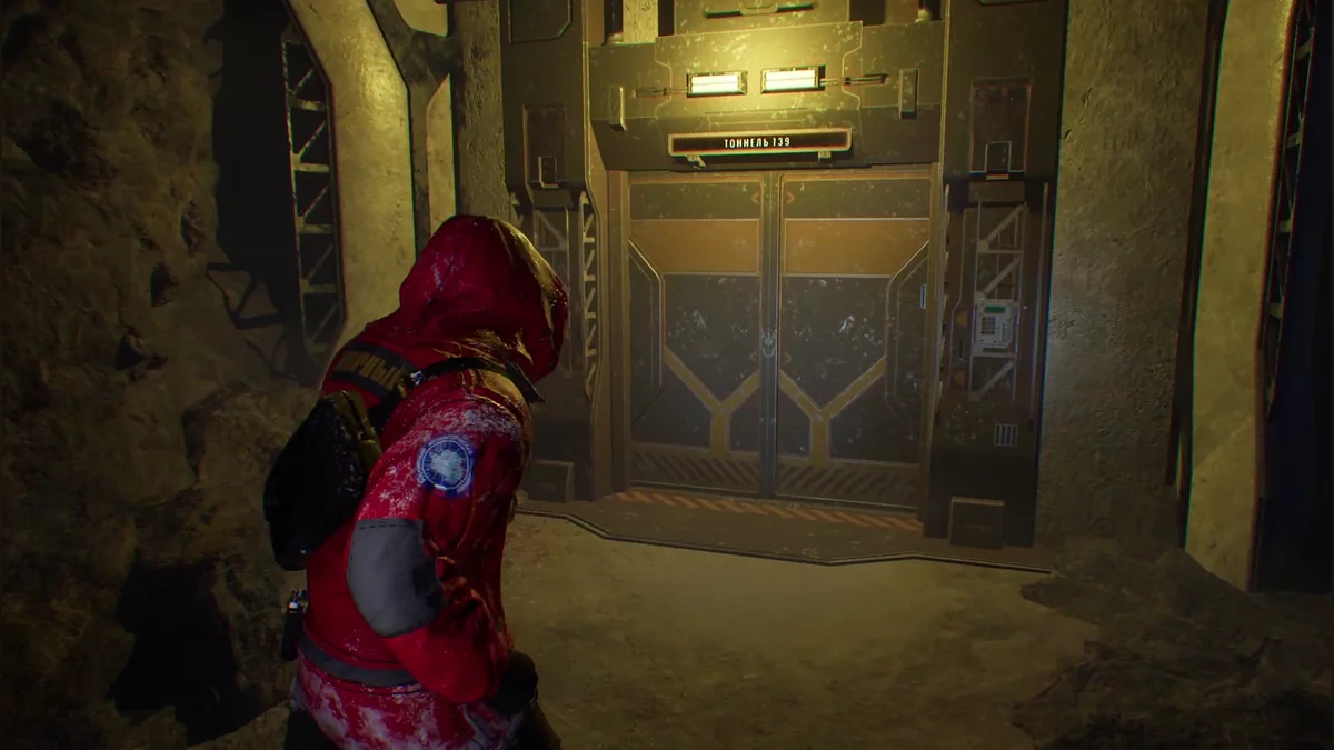 Дверь в Тоннель 139 на станции Восток