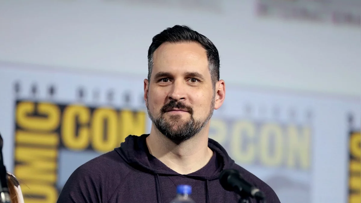 Трэвис Уиллингэм — актёр озвучивания Феномачо и Тора