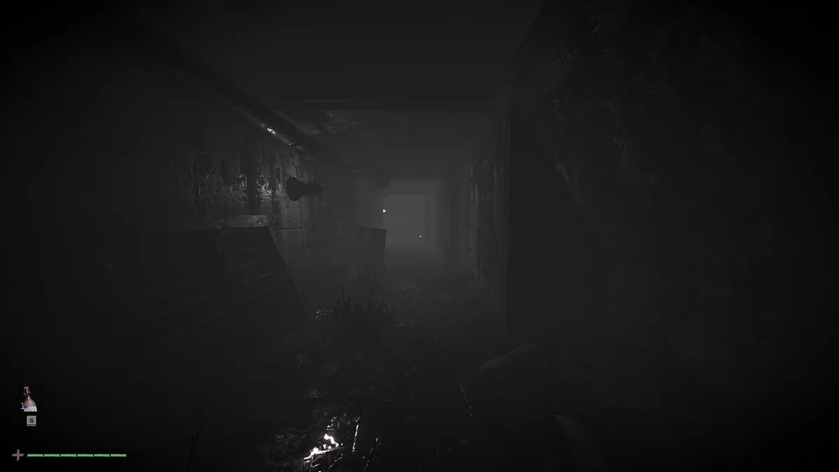 Дверь с рычагом и полка с припасами