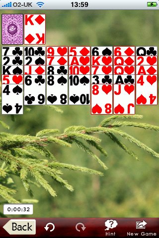 Скриншот из игры Astraware Solitaire - 3