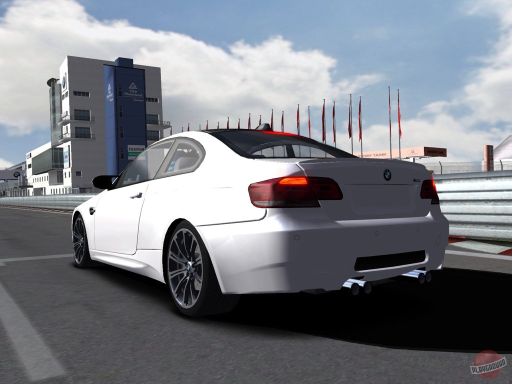 Скриншот из игры BMW M3 Challenge - 12