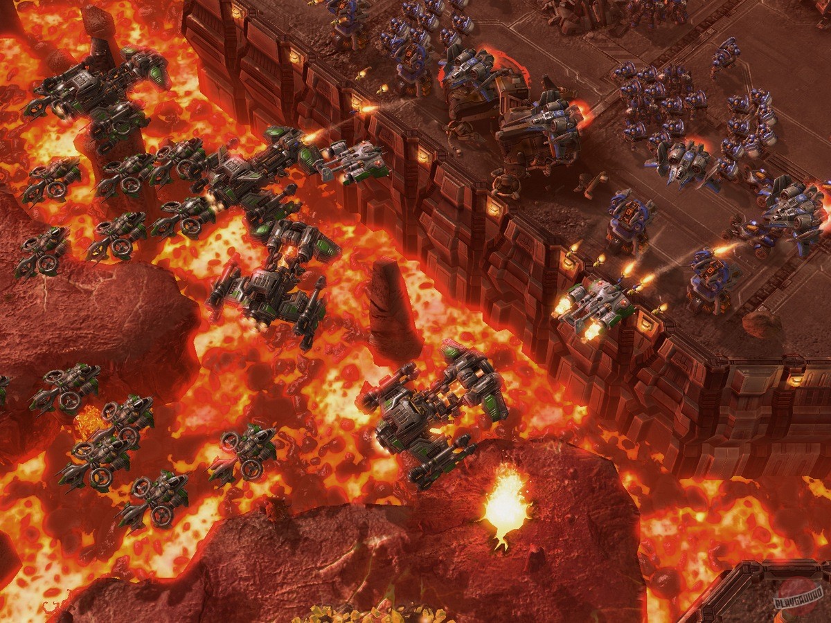 Скриншот из игры StarCraft 2: Wings of Liberty - 90