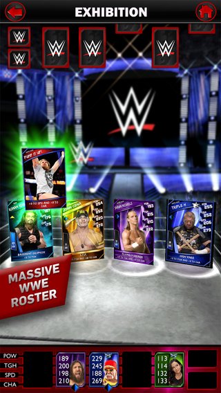 Скриншот из игры WWE SuperCard - 1