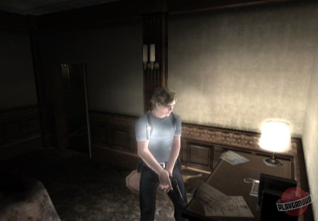 Скриншот из игры Resident Evil: Dead Aim - 1