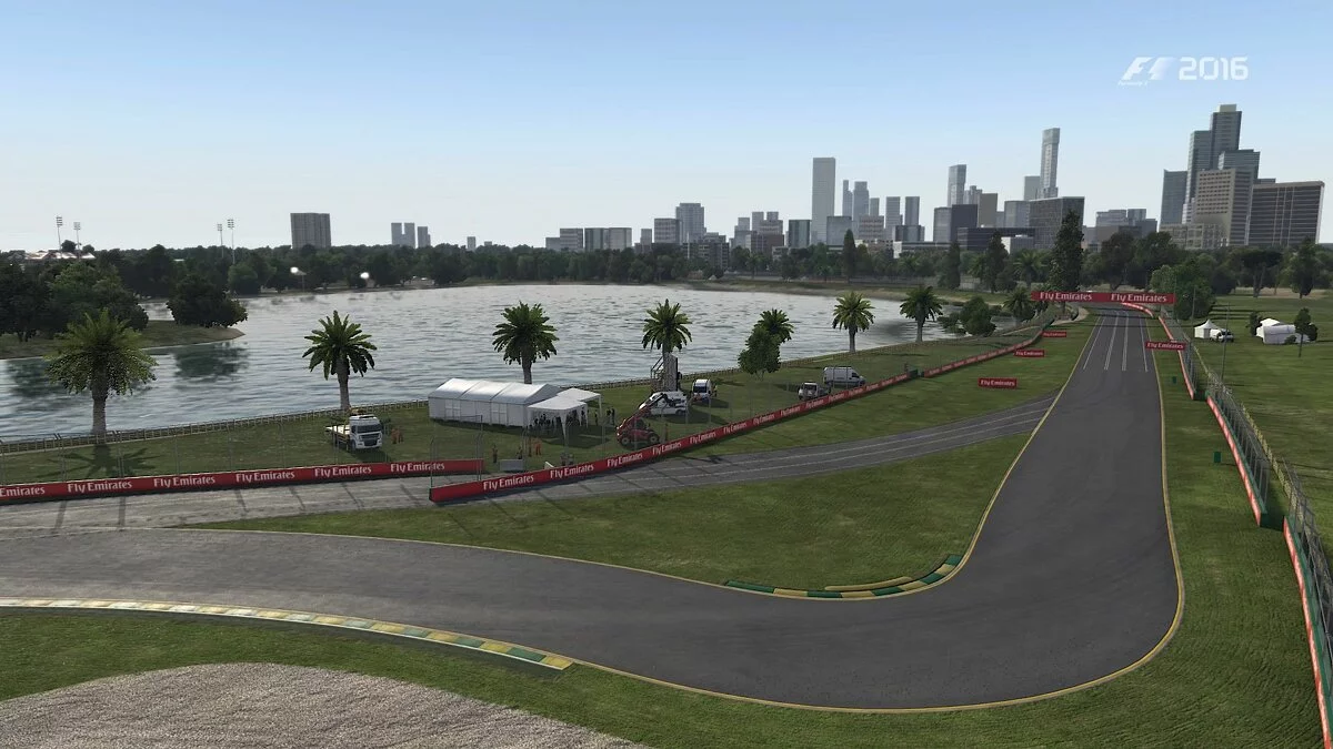 Скриншот из игры F1 2016 - 24