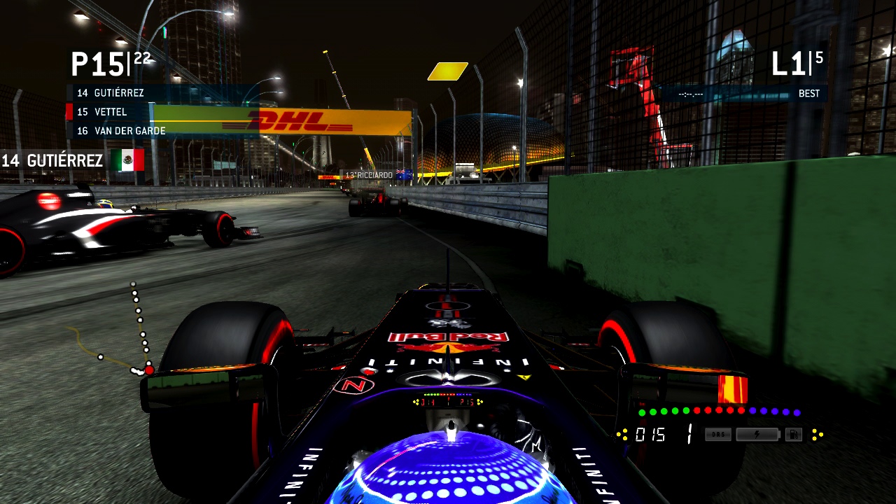 Скриншот из игры F1 2013 - 25