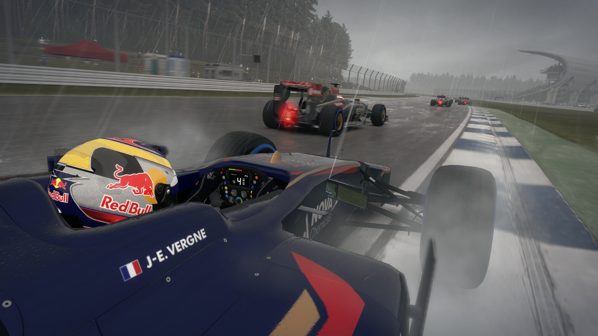 Скриншот из игры F1 2014 - 37