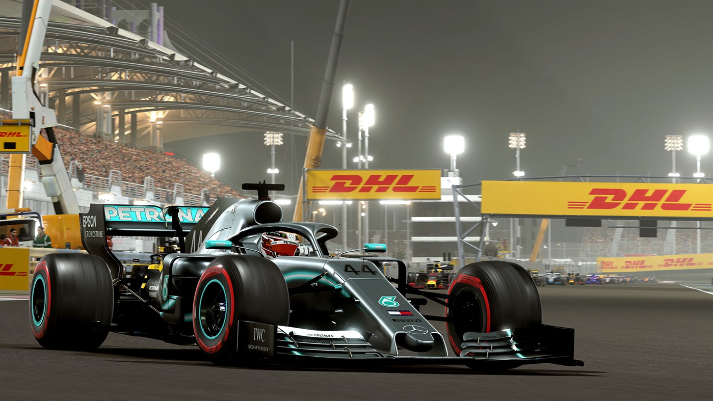 Скриншот из игры F1 2019 - 30