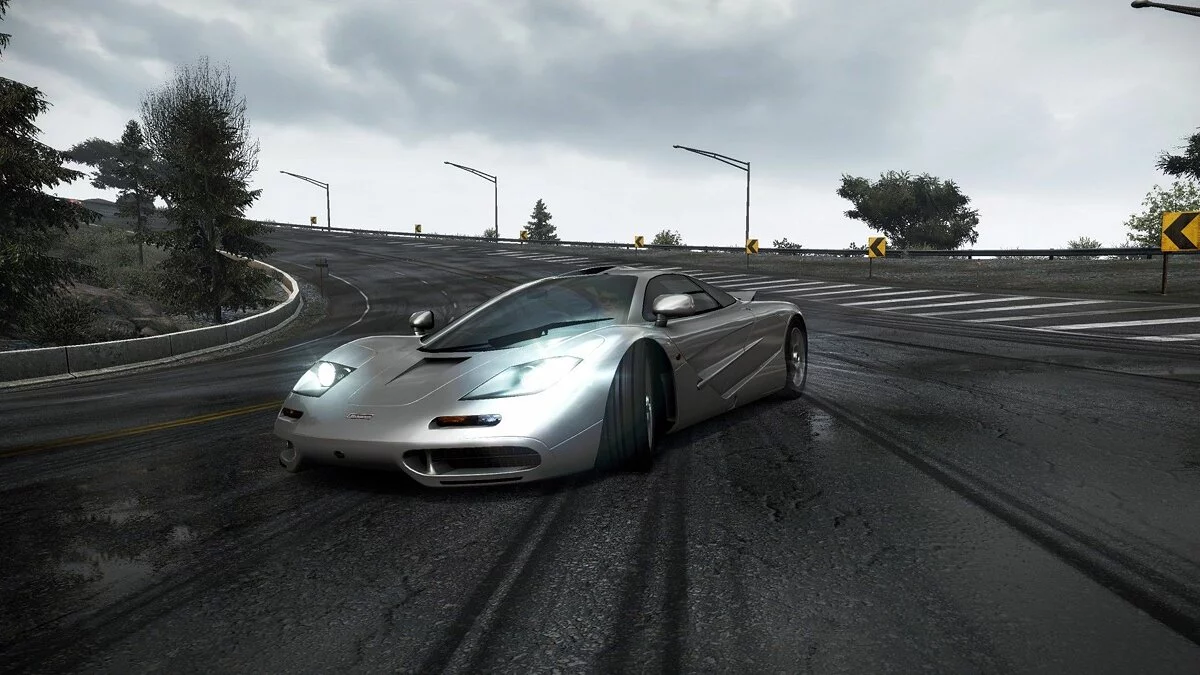 Скриншот из игры Need for Speed: Hot Pursuit (2010) - 41