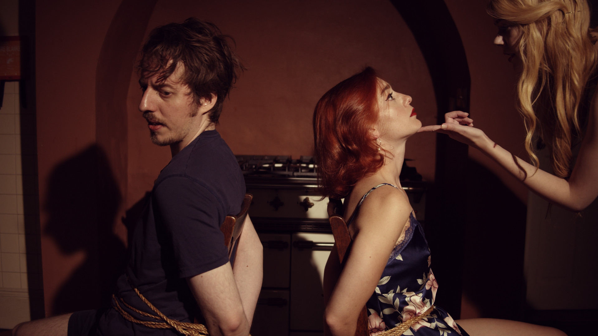 Скриншот из игры Dark Nights with Poe and Munro - 10