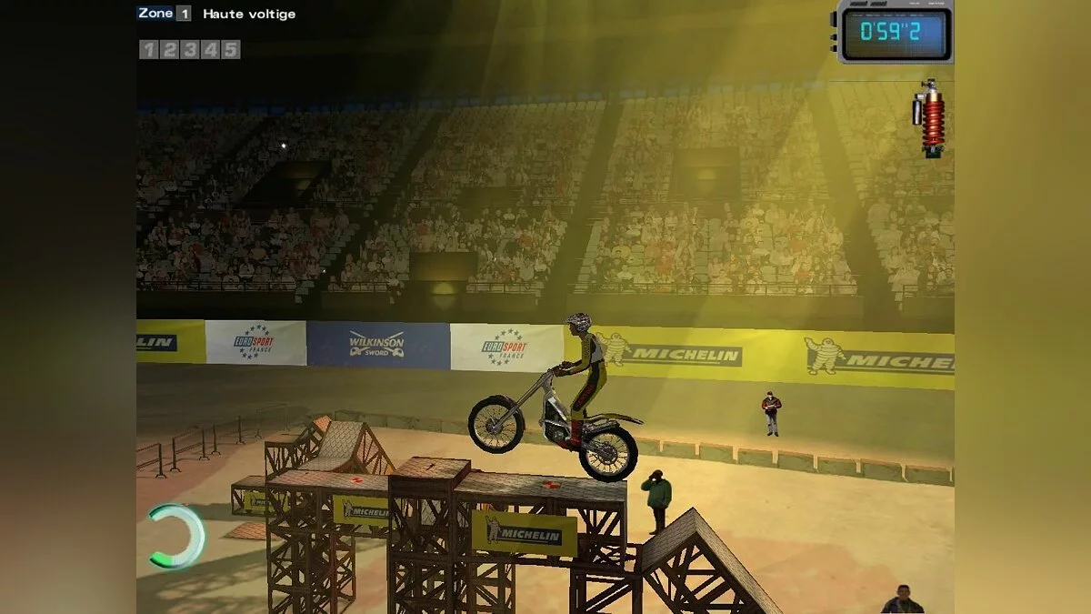 Скриншот из игры Moto Racer 3 - 1