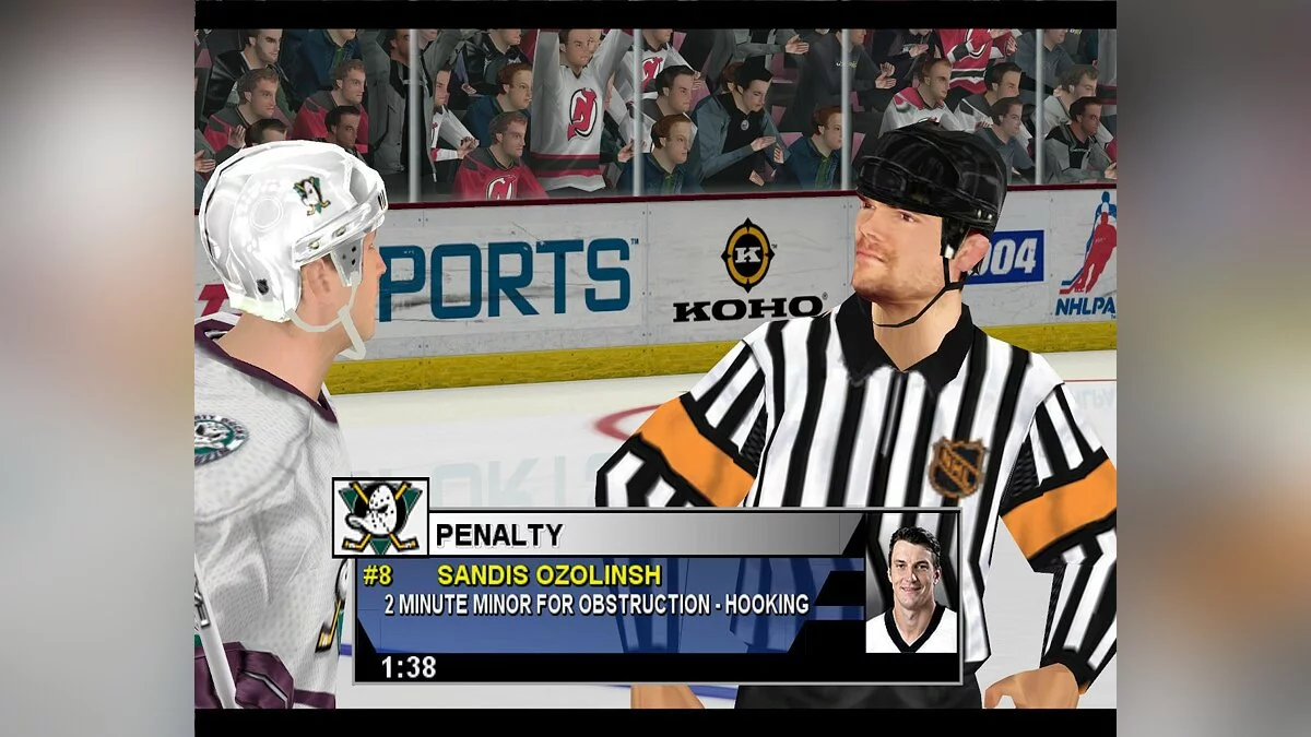 Скриншот из игры NHL 2004 - 35