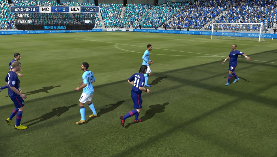 Скриншот из игры FIFA 13 - 204