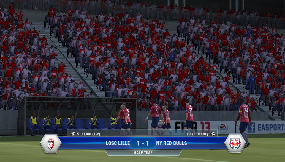 Скриншот из игры FIFA 13 - 165