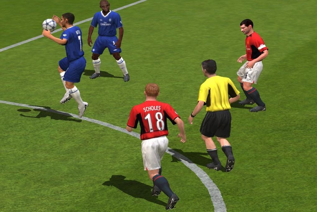 Скриншот из игры FIFA 2005 - 25