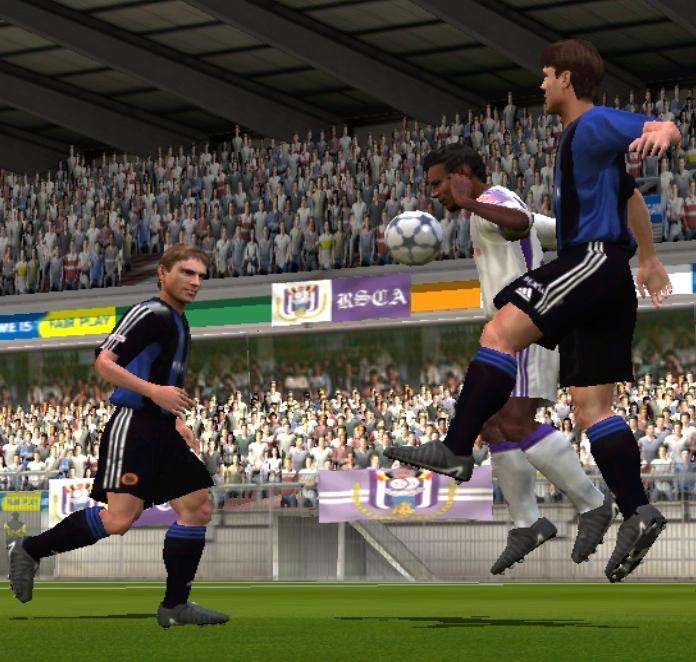 Скриншот из игры FIFA 2005 - 28
