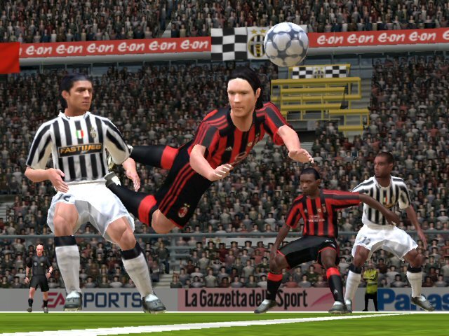 Скриншот из игры FIFA 2005 - 18