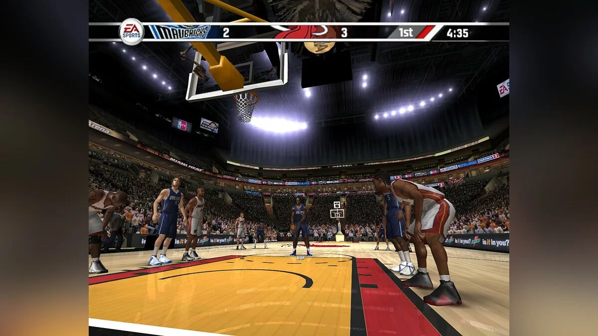 Скриншот из игры NBA Live 07 - 27