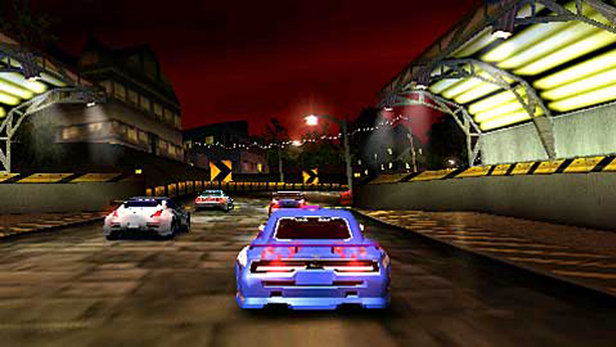 Скриншот из игры Need for Speed: Underground Rivals - 16