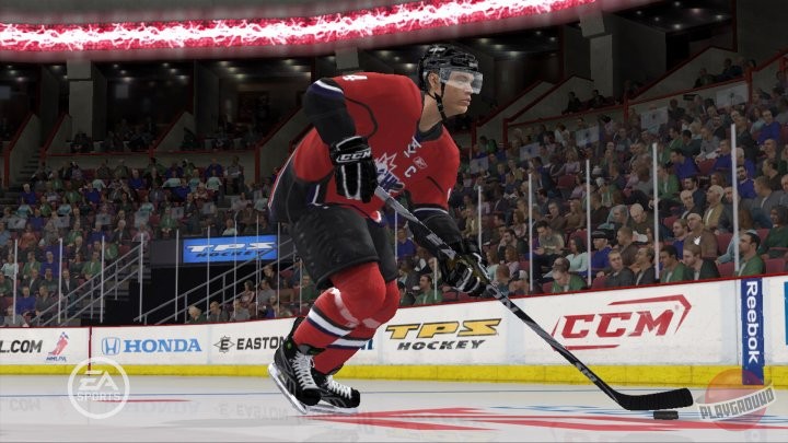 Скриншот из игры NHL 11 - 15