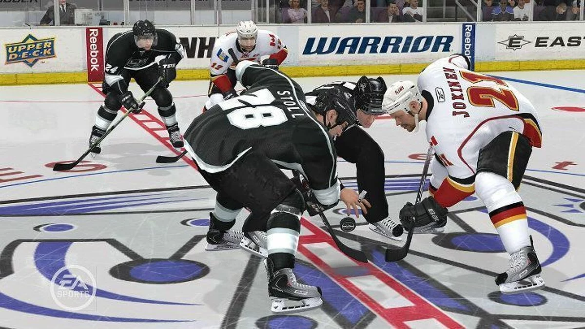 Скриншот из игры NHL 11 - 28