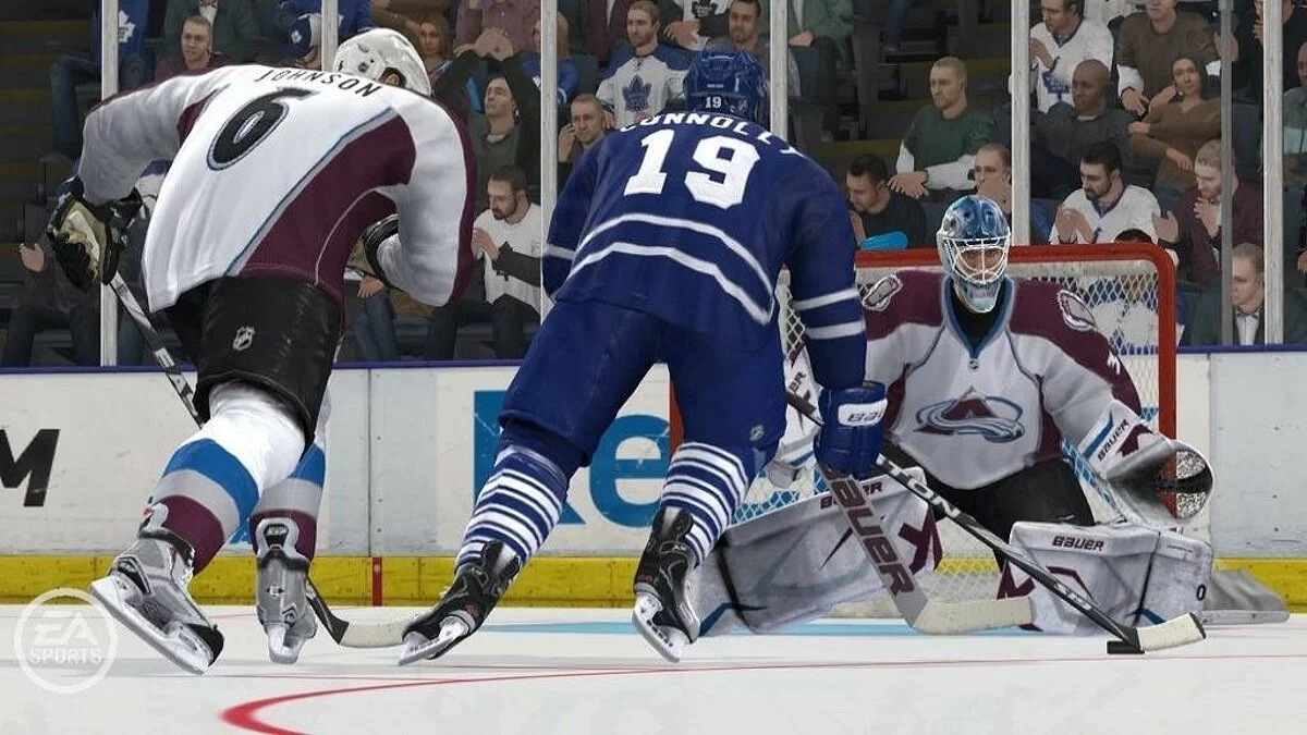 Скриншот из игры NHL 12 - 25