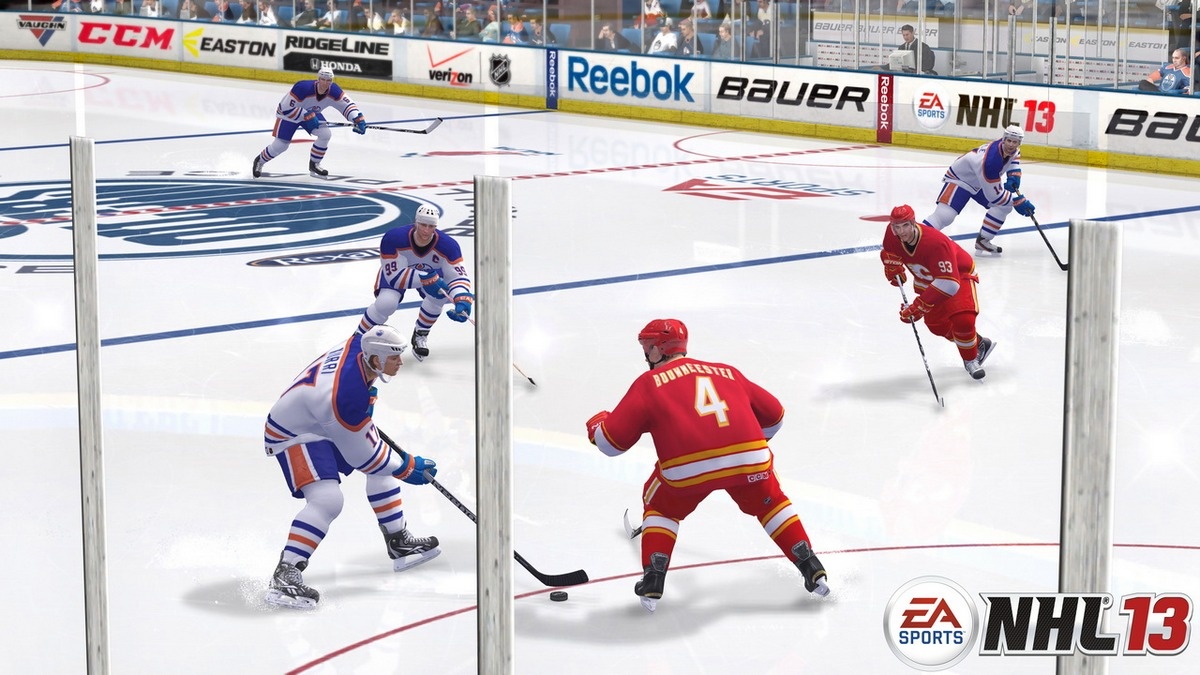 Скриншот из игры NHL 13 - 98