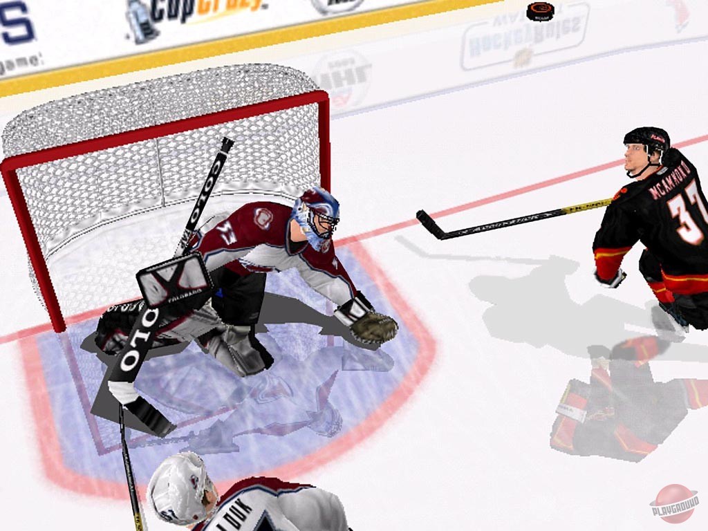 Скриншот из игры NHL 2003 - 7