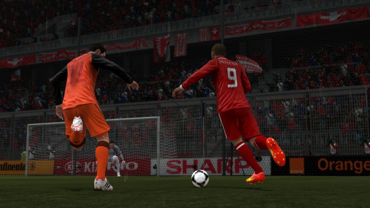 Скриншот из игры UEFA Euro 2012 - 38