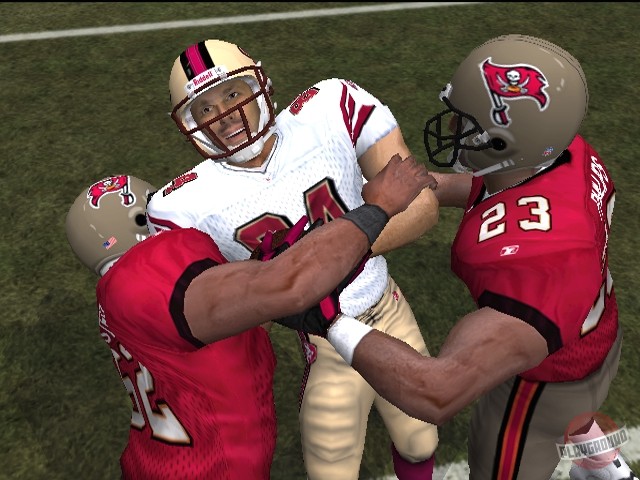 Скриншот из игры Madden NFL 2004 - 18