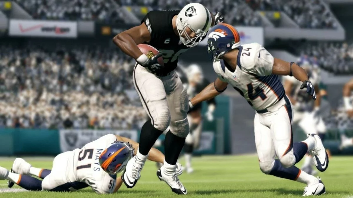 Скриншот из игры Madden NFL 13 - 37