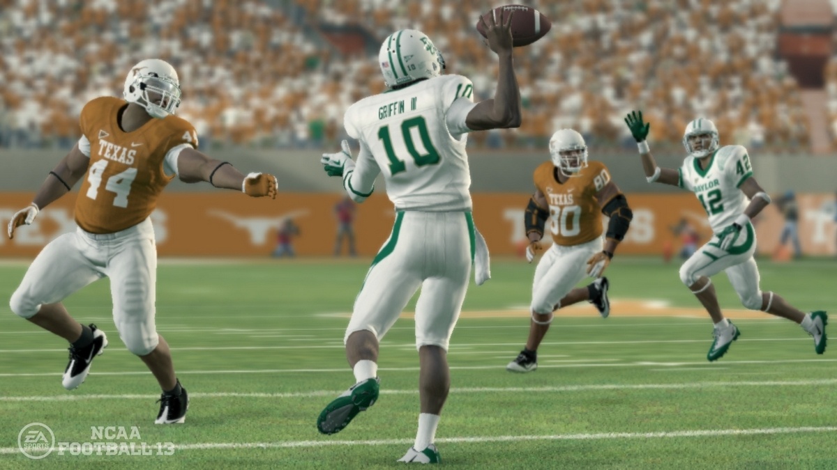Скриншот из игры NCAA Football 13 - 80