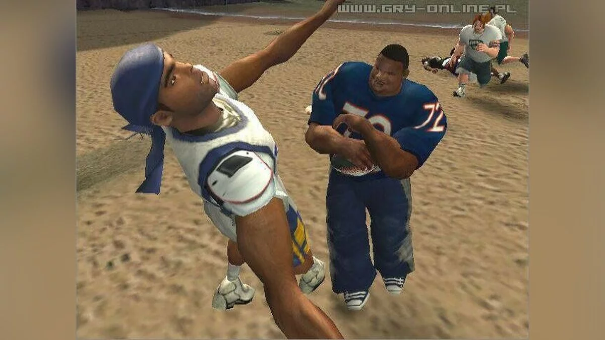 Скриншот из игры NFL Street - 1