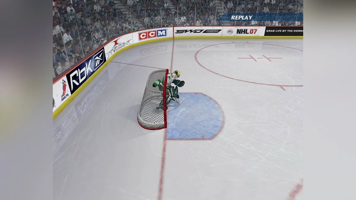Скриншот из игры NHL 07 - 26