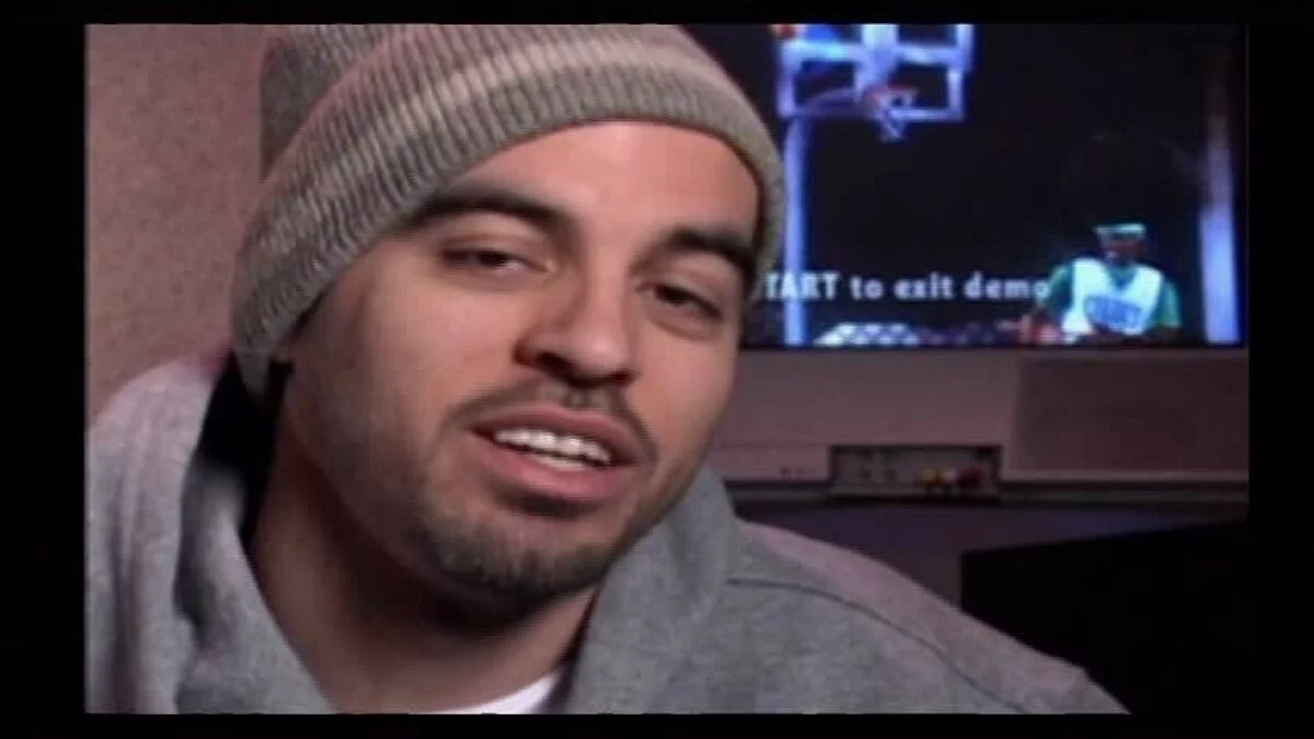 Скриншот из игры NBA Street Vol. 2 - 4