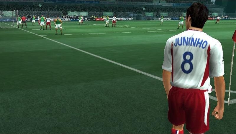 Скриншот из игры UEFA Champions League 2004-2005 - 37