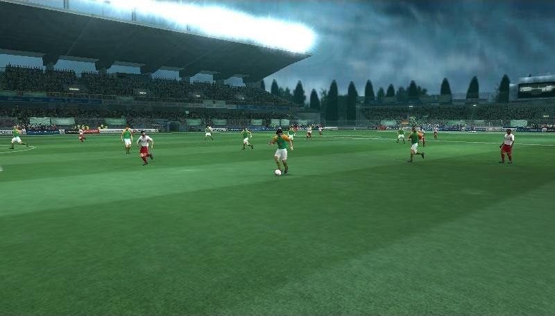 Скриншот из игры UEFA Champions League 2004-2005 - 61