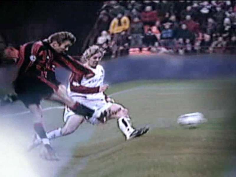 Скриншот из игры UEFA Champions League 2004-2005 - 48