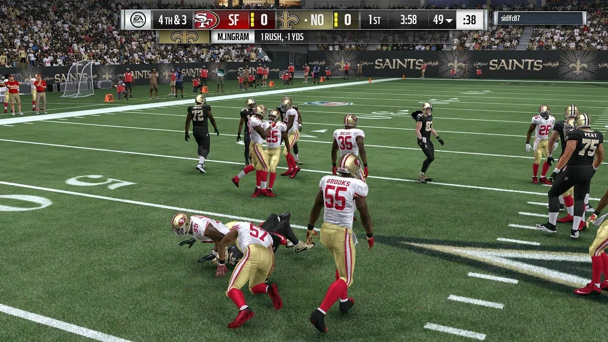 Скриншот из игры  Madden NFL 17 - 17