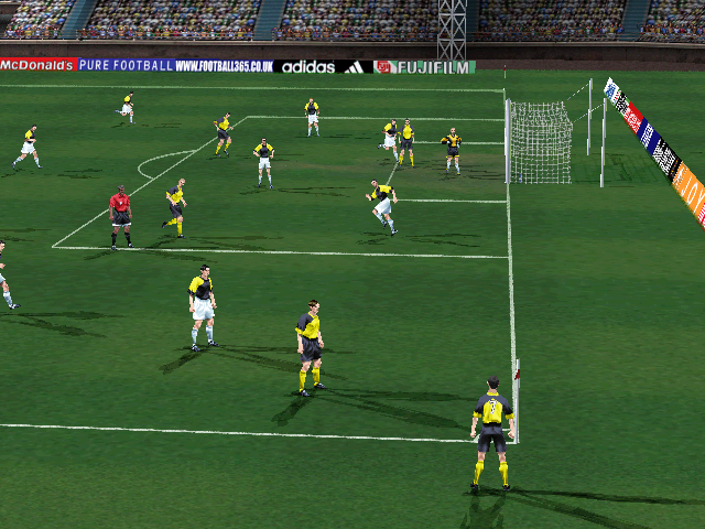 Скриншот из игры FIFA 2000 - 16