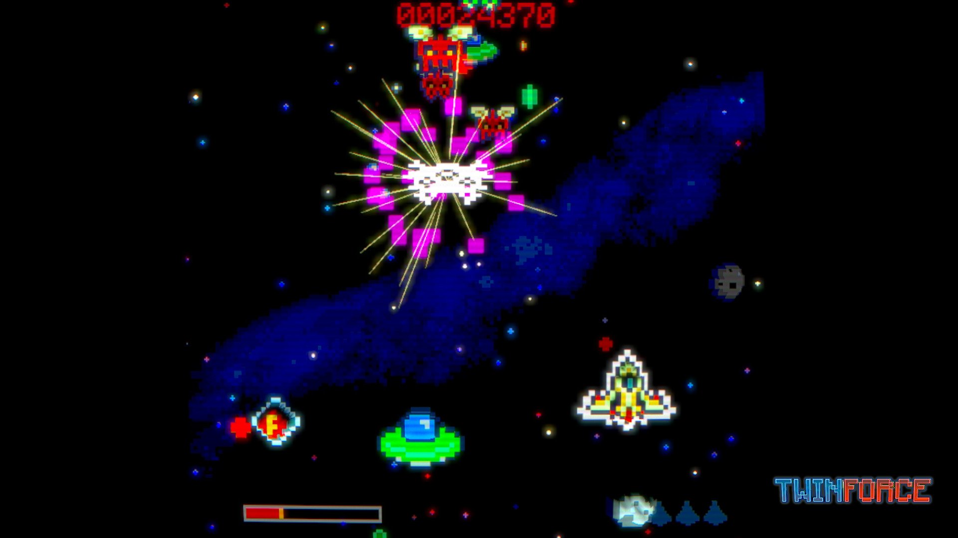 Скриншот из игры TwinForce - 1