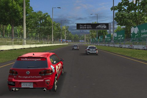 Скриншот из игры Real Racing GTI - 3