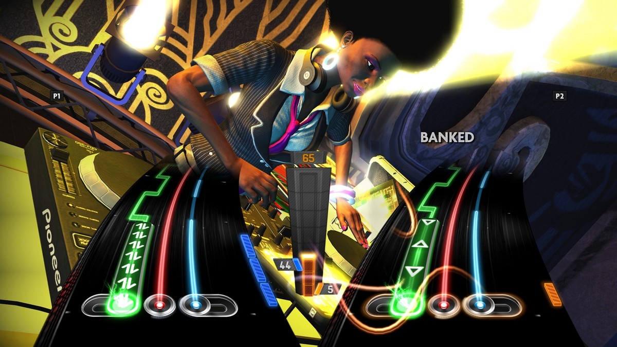 Скриншот из игры DJ Hero 2 - 21