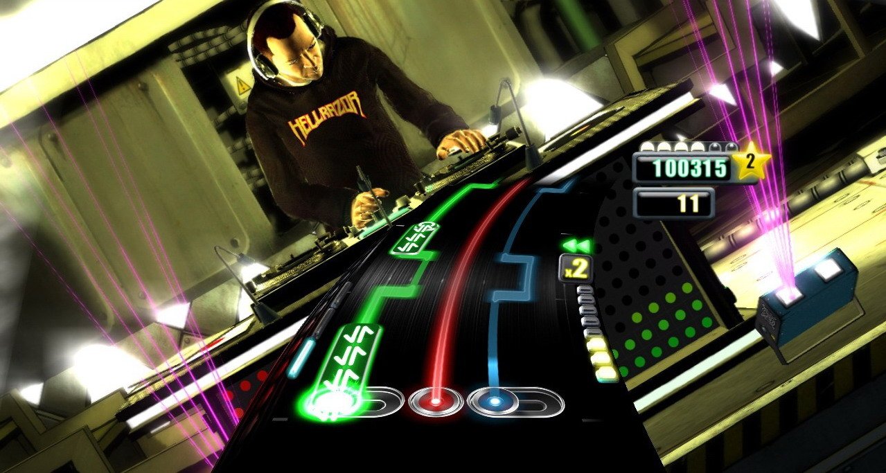 Скриншот из игры DJ Hero - 11