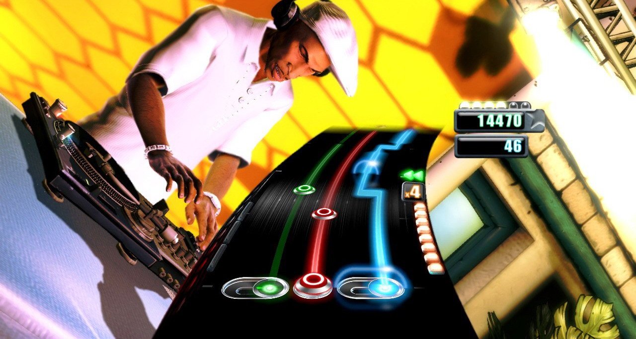 Скриншот из игры DJ Hero - 5