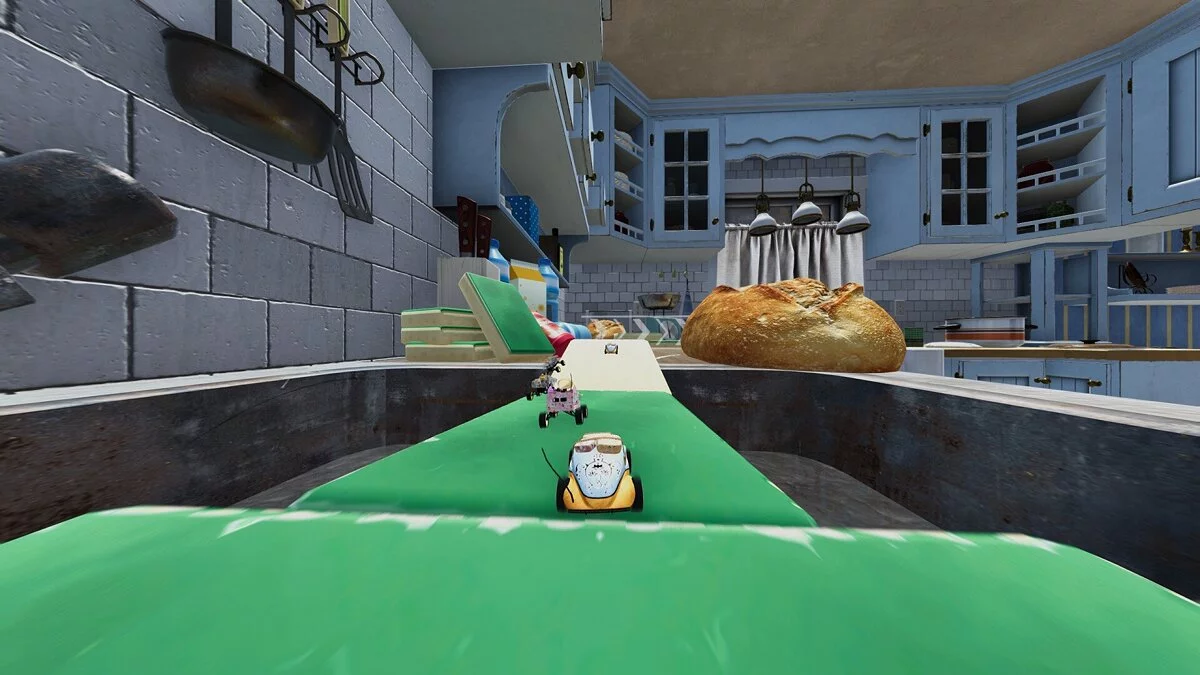 Скриншот из игры CHARGED: RC Racing - 14