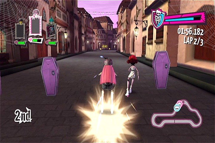 Скриншот из игры Monster High: Skultimate Roller Maze - 8