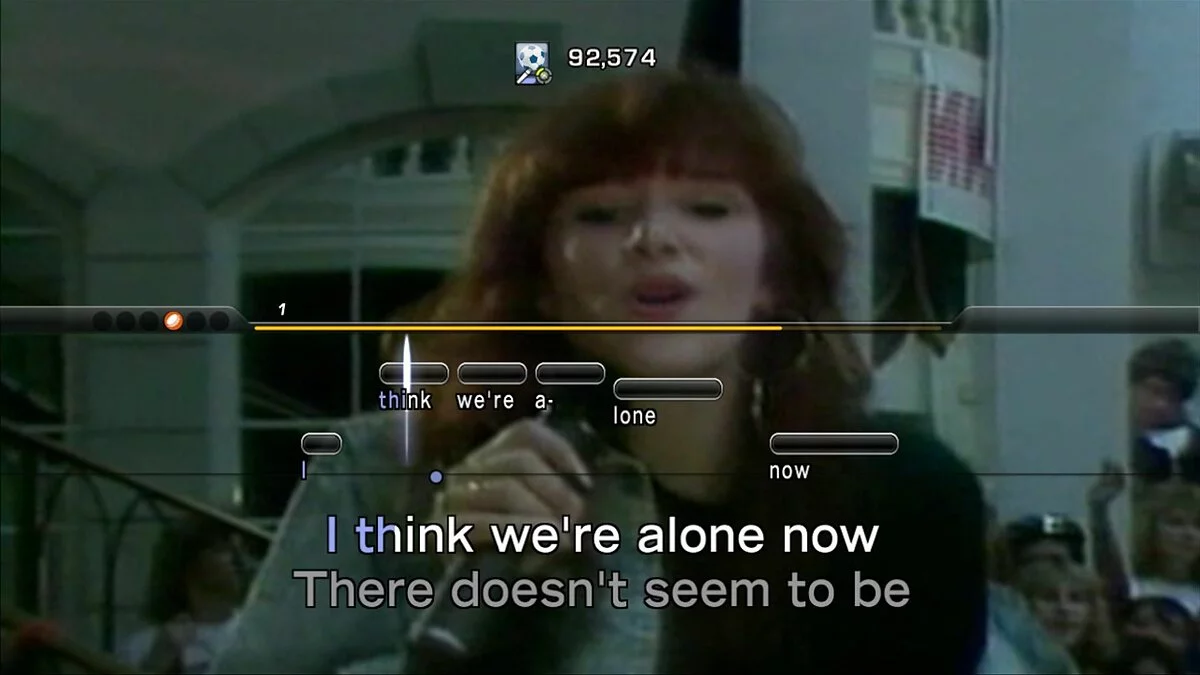 Скриншот из игры Lips: Party Classics - 10