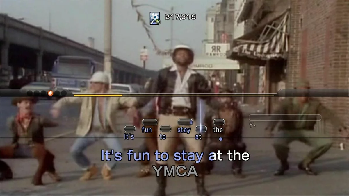 Скриншот из игры Lips: Party Classics - 15